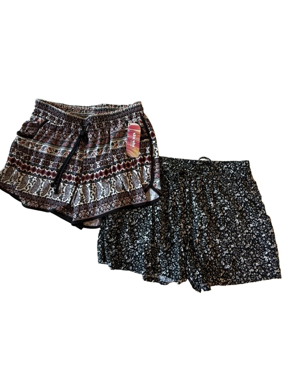 Bebop & Sosho set of shorts. Large